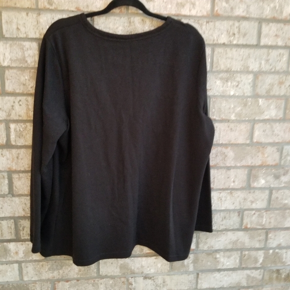 ONQUE WOMAN Christmas Holiday Snap Cardigan Sweater(1X /XL) Embellished sweater - Picture 8 of 10